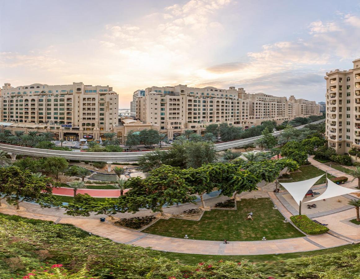 Shoreline The Palm, Free Beach & Pool Access دبي المظهر الخارجي الصورة